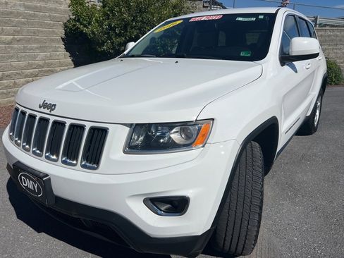 Used 2016 Jeep Grand Cherokee Laredo image 27