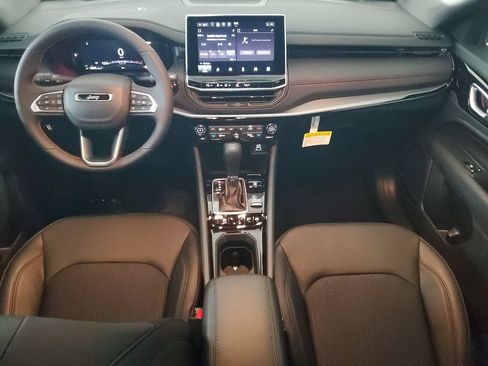 New 2026 Jeep Compass Trailhawk AWD/4WD image 21