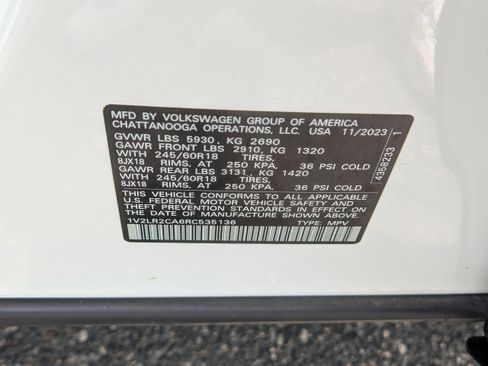 Used 2024 Volkswagen Atlas SE AWD/4WD image 18