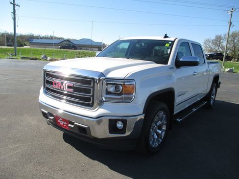 Used 2015 GMC Sierra 1500 SLT w/ SLT Crew Cab Value Package image 13