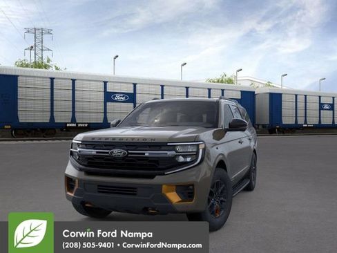 New 2026 Ford Expedition Tremor image 3