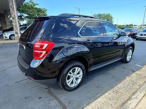 Used 2017 Chevrolet Equinox LT AWD/4WD image 7