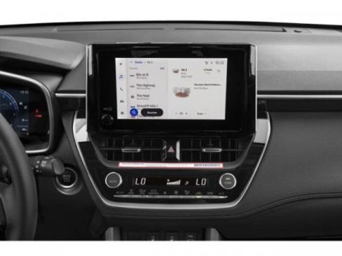 Used 2024 Toyota Corolla Cross XLE w/ Convenience Package FWD image 13