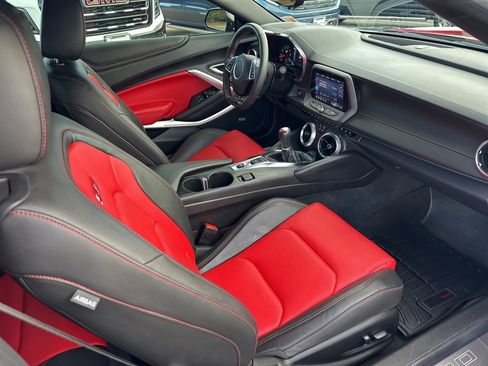 Used 2023 Chevrolet Camaro SS image 22