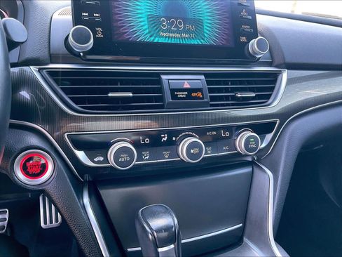 Used 2018 Honda Accord Sport image 34