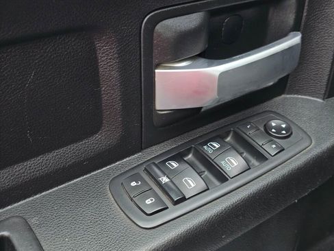 Used 2019 RAM 2500 Tradesman image 27