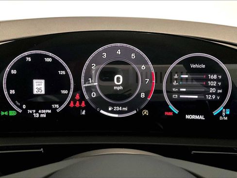 New 2026 Porsche Cayenne Coupe AWD/4WD image 17