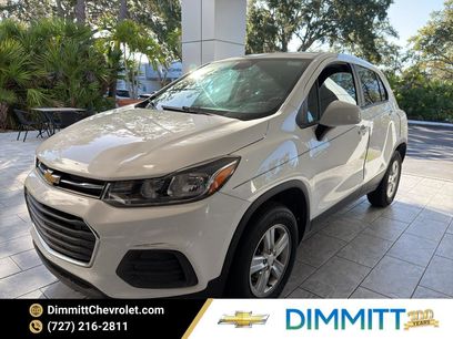Used 2022 Chevrolet Trax LS w/ Tint and Cruise Package
