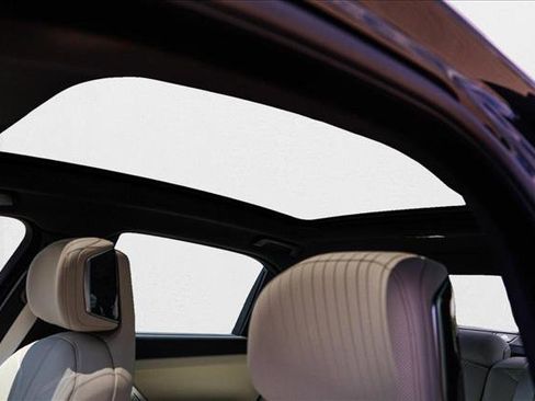 New 2025 BMW 760i xDrive image 11