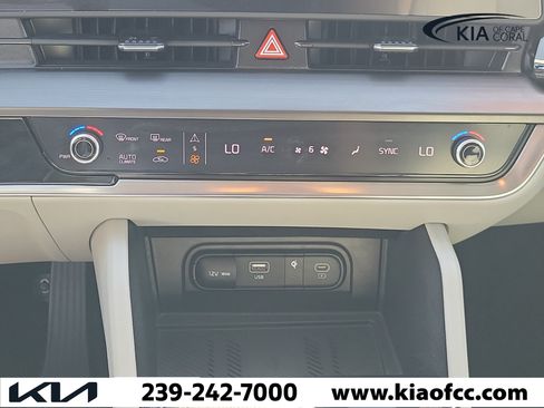 Certified 2024 Kia Sportage EX FWD image 27