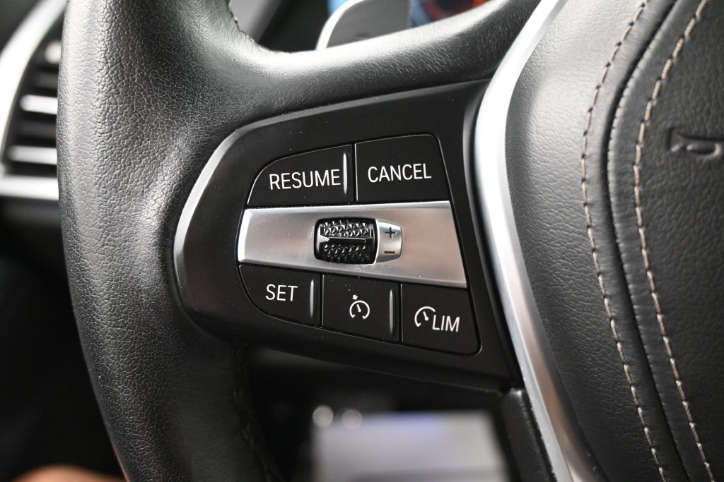 Used 2022 BMW X5 xDrive40i AWD/4WD image 19