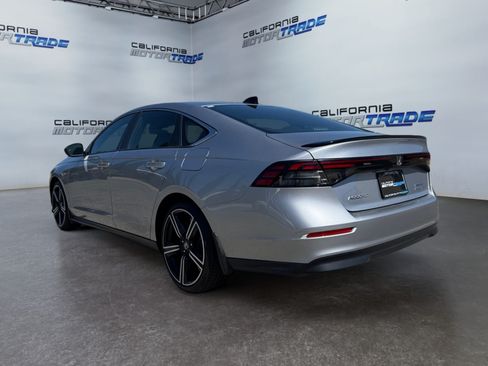 Used 2023 Honda Accord Sport image 7