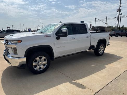 Used 2022 Chevrolet Silverado 2500 LTZ w/ LTZ Plus Package AWD/4WD image 27