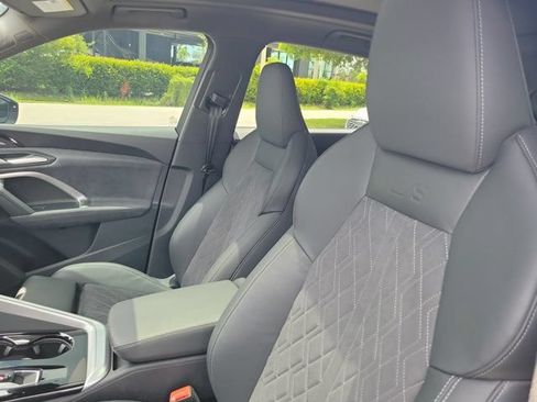 Certified 2025 Audi SQ5 Premium Plus AWD/4WD image 16