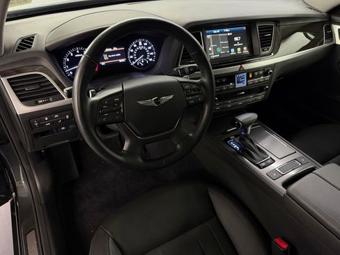 Used 2020 Genesis G80 3.8 image 4