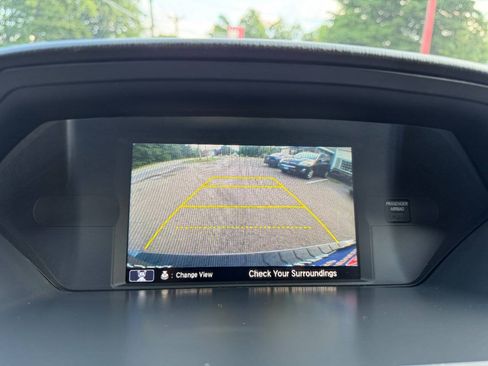 Used 2016 Honda Odyssey Touring image 16