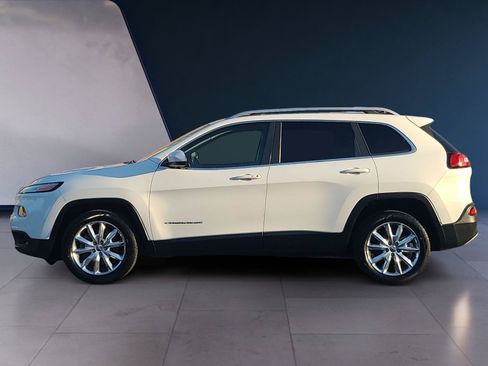 Used 2016 Jeep Cherokee Limited FWD image 2