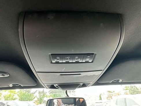Used 2018 Dodge Grand Caravan GT FWD image 22