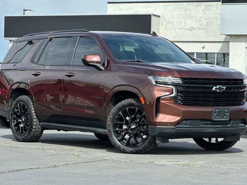 Used 2023 Chevrolet Tahoe RST image 2