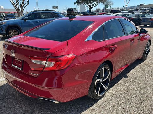 Used 2022 Honda Accord Sport image 3