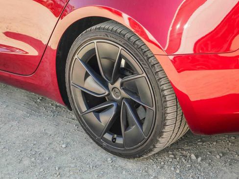 Used 2024 Tesla Model 3 Performance AWD/4WD image 15