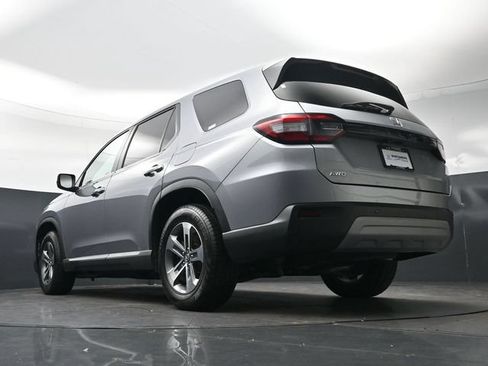 Certified 2024 Honda Pilot EX-L image 31