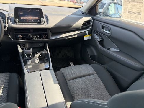 New 2026 Nissan Rogue SV w/ Cold Weather Package FWD image 18