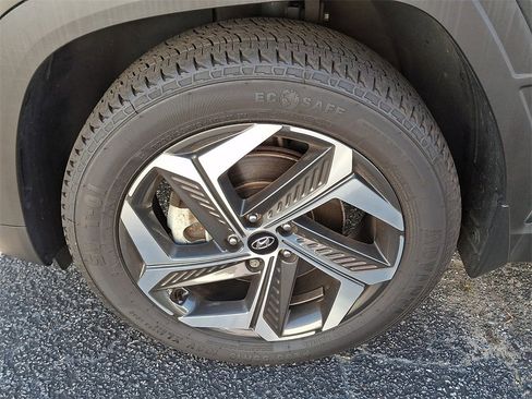 Used 2022 Hyundai Tucson Limited image 8