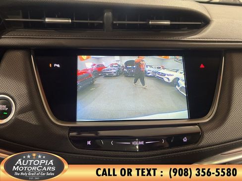 Used 2018 Cadillac XT5 Premium Luxury AWD/4WD image 35