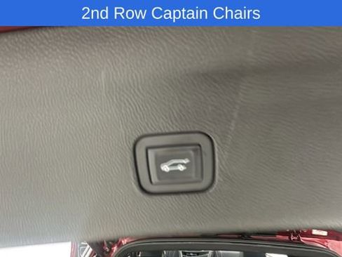 Used 2024 Buick Enclave Premium AWD/4WD image 17