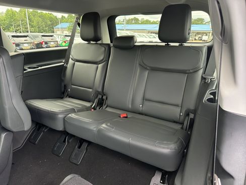 New 2026 Ford Expedition Max Active RWD image 25