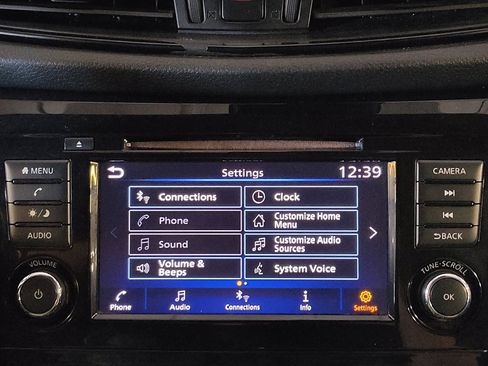 Used 2019 Nissan Rogue SV AWD/4WD image 25