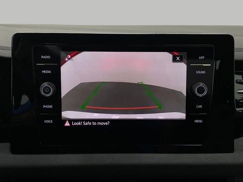 New 2025 Volkswagen Jetta SE image 21