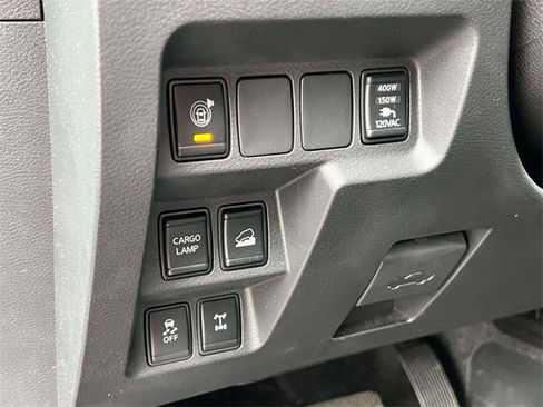 Used 2022 Nissan Frontier PRO-4X w/ Pro-4X Premium Package image 20