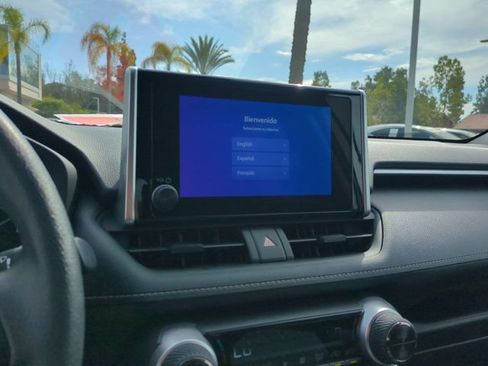 Used 2024 Toyota RAV4 XLE FWD image 21