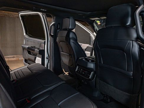 Used 2026 Ford F250 Platinum image 26