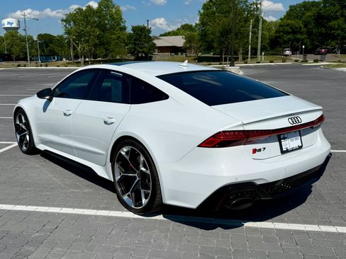 Used 2024 Audi RS 7 Performance AWD/4WD image 4