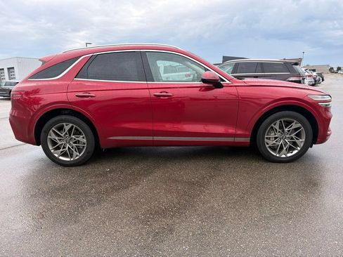 Used 2025 Genesis GV70 2.5T AWD/4WD image 5