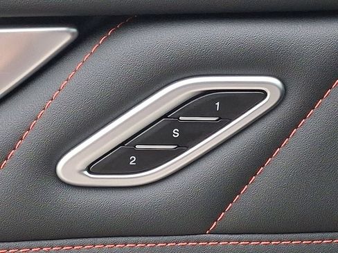 Used 2024 Maserati Levante GT Ultima AWD/4WD image 39