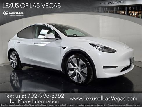 Used 2020 Tesla Model Y Long Range image 1