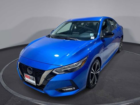 Used 2023 Nissan Sentra SR w/ Electronics Package image 1