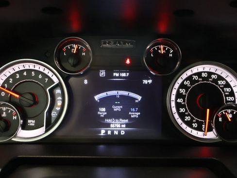 Used 2023 RAM 1500 Classic SLT w/ Electronics Group AWD/4WD image 4