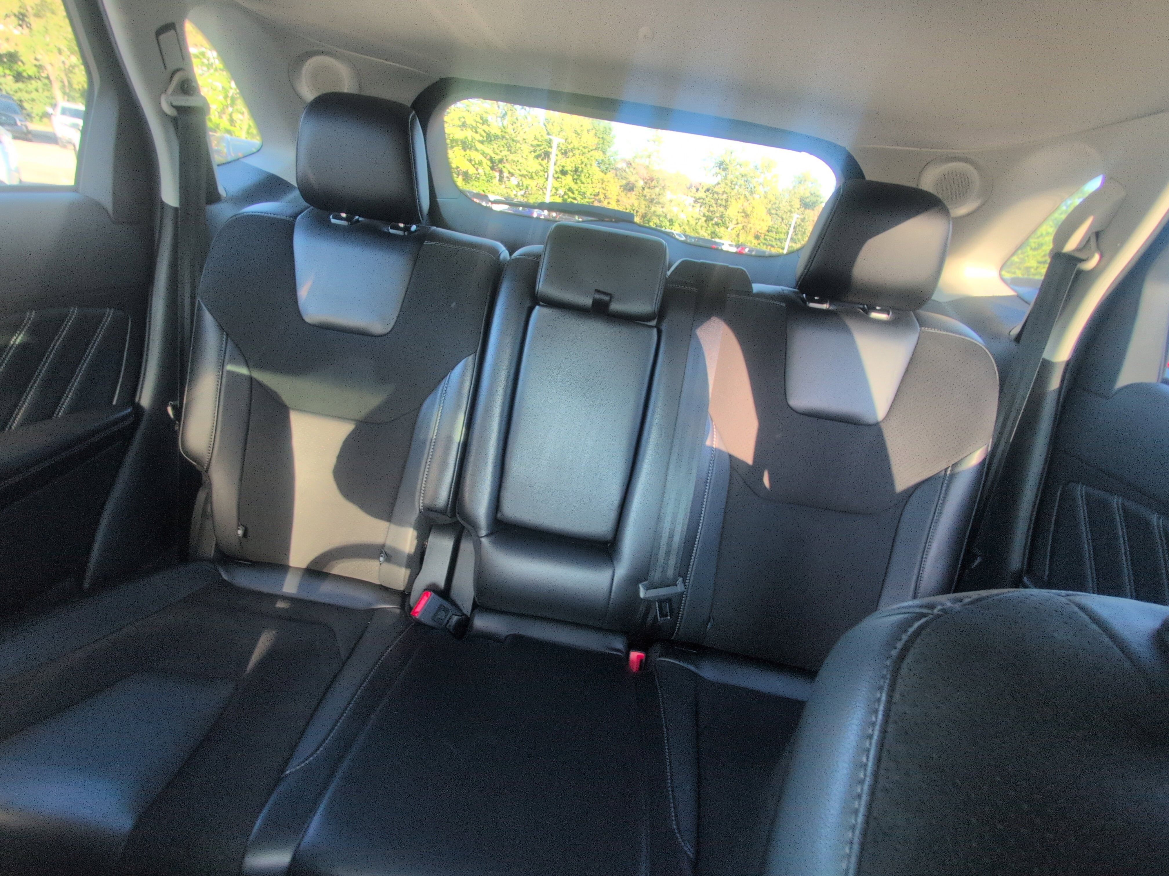 Used 2017 Ford Edge Sport w/ Equipment Group 401A AWD/4WD image 4