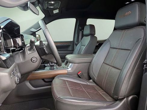 Certified 2024 Chevrolet Silverado 1500 High Country image 16