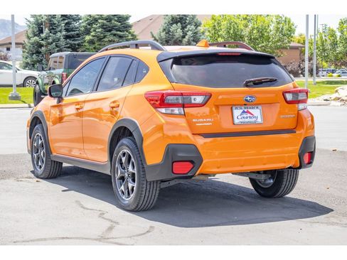 Used 2020 Subaru Crosstrek 2.0i Premium w/ Moonroof Package 1 AWD/4WD image 4