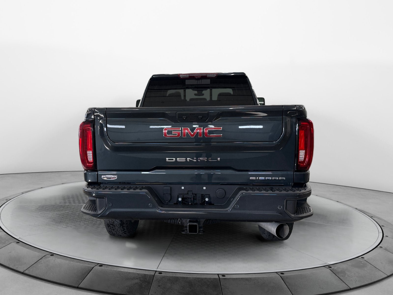 Used 2023 GMC Sierra 2500 Denali w/ Denali Ultimate Package AWD/4WD image 6