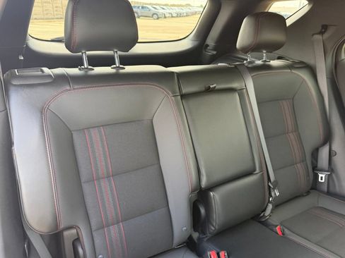 Used 2024 Chevrolet Equinox RS FWD image 36