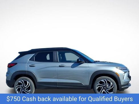 New 2026 Chevrolet TrailBlazer RS w/ Convenience Package AWD/4WD image 2