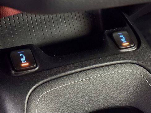 Used 2022 Toyota Corolla XSE image 22