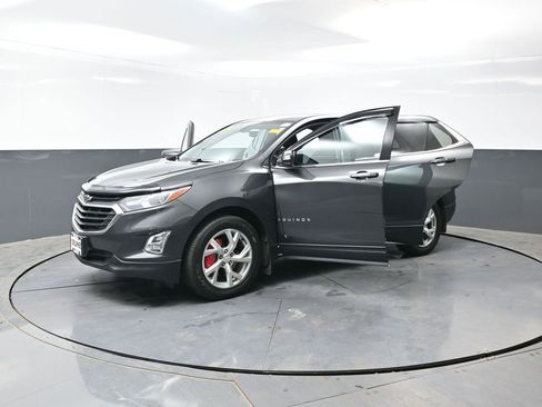 Used 2018 Chevrolet Equinox LT FWD image 32